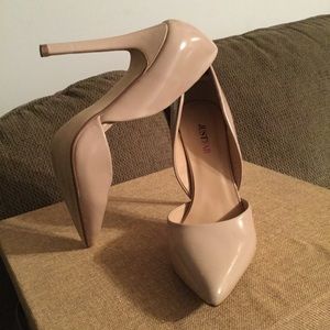 Just fab pumps